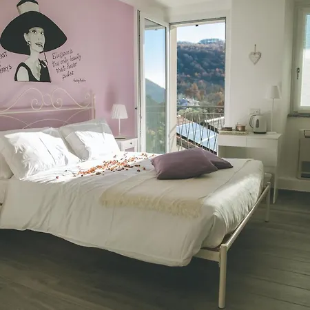 Couette-café Il Cappellaio Di Erika