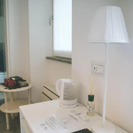 Il Cappellaio Di Erika Brovello-Carpugnino